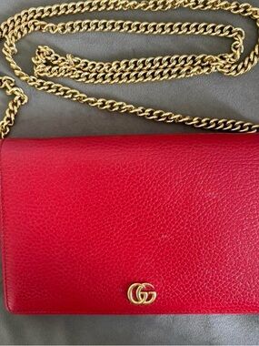 Gucci Red Pebbled Leather Crossbody with Gold Chain